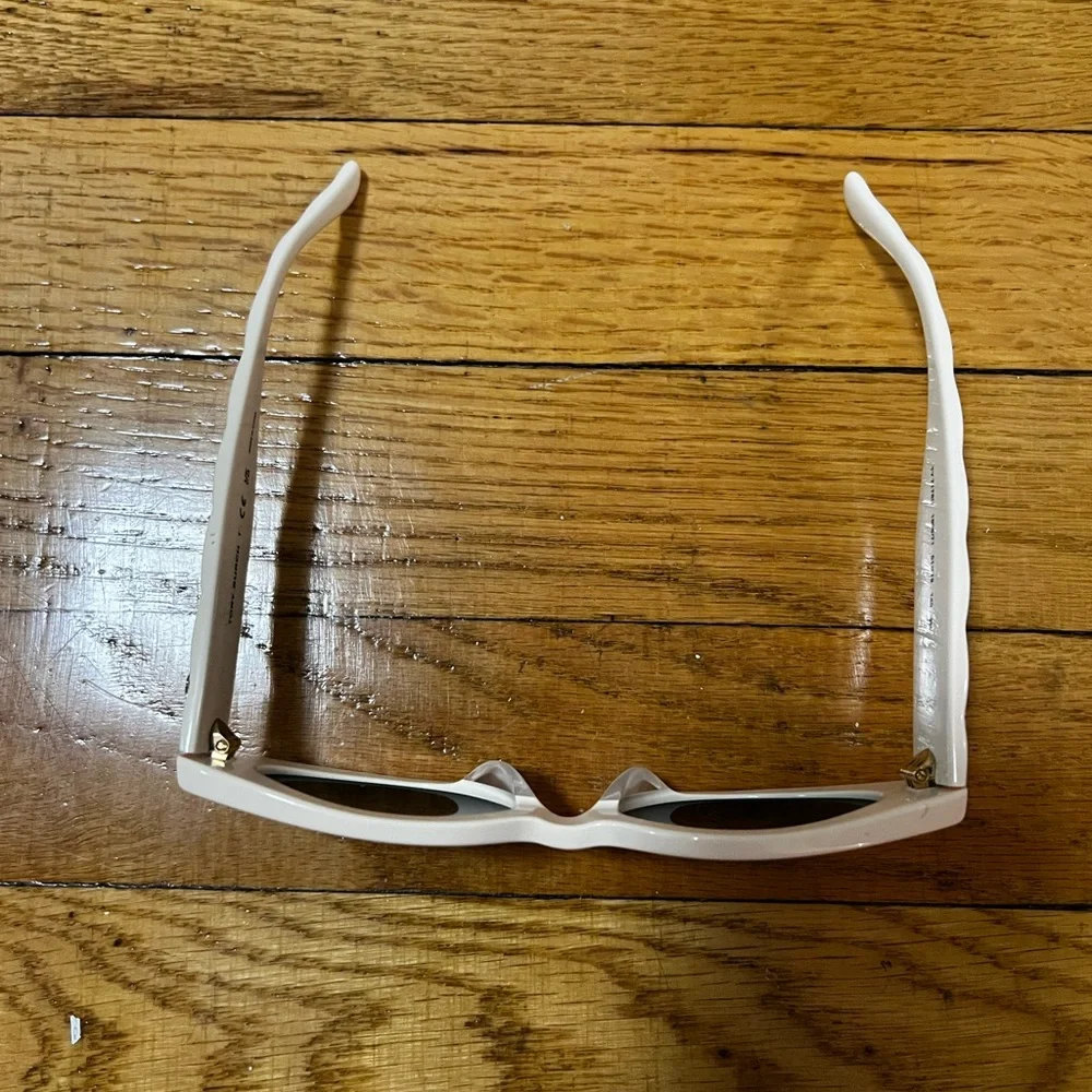 Tory Burch White Oval Sunglasses with Black Lenses